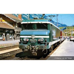 ARNOLD HN2587S SNCF, elektrische locomotief CC 6541, groene Maurienne kleurstelling, witte inscripties, epIV, met DCC geluidsdecoder Elektrische locomotief ARNOLD HN2587S SNCF, elektrische locomotief CC 6541, groene Maurienne kleurstelling, witte inscripties, epIV, met DCC geluidsdecoder Elektrische locomotief