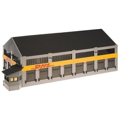 Faller 130981 - DHL Logistiek Centrum Depot Model Bauset - H0/00 Schaal Faller 130981 - DHL Logistiek Centrum Depot Model Bauset - H0/00 Schaal