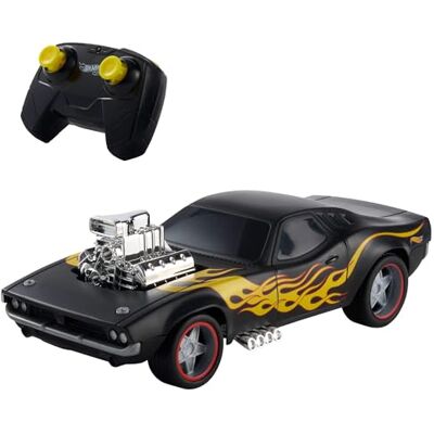 Hot Wheels Rodger Dodger op afstand bestuurde auto in schaal 1:16 RC-voertuig, zwart, werkt op batterijen met geel/rode vlammen, zilveren wielen en boosterknop, JNB89 Hot Wheels Rodger Dodger op afstand bestuurde auto in schaal 1:16 RC-voertuig, zwart, werkt op batterijen met geel/rode vlammen, zilveren wielen en boosterknop, JNB89