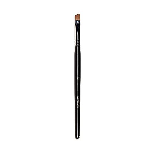 MAKEOVER Angled Brow Brush