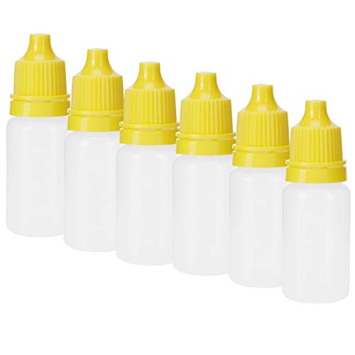 Cerlingwee Druppelflesje, 50 Stuks 5ml Lege Druppelflesjes Knijpbare Plastic Druppelflesjes Oogdruppelaar Hervulbare Flessen Containers met Deksels Stekkers(geel)