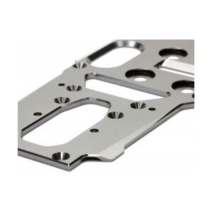 HPI Light weight super chassis (3mm 7075/gun metal) HPI Light weight super chassis (3mm 7075/gun metal)