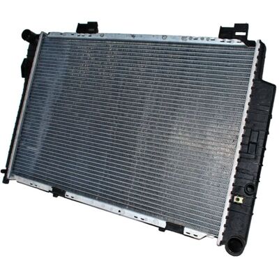 THERMOTEC D7M009TT Aluminium Kunststof Radiator - Koelsysteem THERMOTEC D7M009TT Aluminium Kunststof Radiator - Koelsysteem