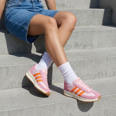 Adidas Run 70s 2.0 Sneakers roze Synthetisch Roze 37 1/3,43 1/3,36,39 1/3,38,36 2/3 female Adidas Run 70s 2.0 Sneakers roze Synthetisch Roze 37 1/3,43 1/3,36,39 1/3,38,36 2/3 female