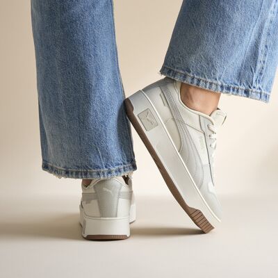 PUMA - Carina Street Sneakers Damen - Beige - Sneakers PUMA - Carina Street Sneakers Damen - Beige - Sneakers