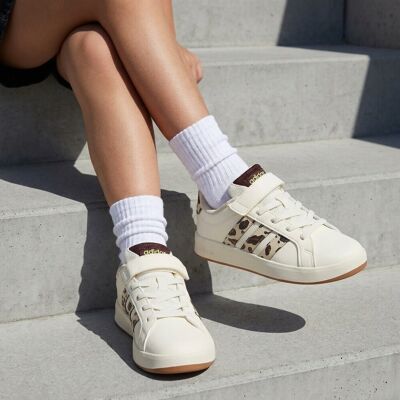 Adidas Grand Court 3.0 Sneakers wit Synthetisch Wit 35,31,34,30,28,33,32,29 Vrouwelijk Adidas Grand Court 3.0 Sneakers wit Synthetisch Wit 35,31,34,30,28,33,32,29 Vrouwelijk