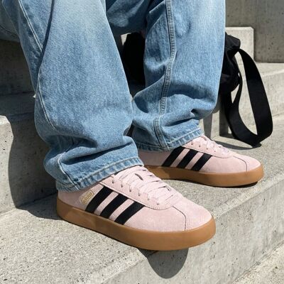 Adidas VL Court 3.0 Sneakers roze Suéde Beige 43 1/3,42,41 1/3,44 2/3,44,47 1/3,45 1/3,40,42 2/3 male Adidas VL Court 3.0 Sneakers roze Suéde Beige 43 1/3,42,41 1/3,44 2/3,44,47 1/3,45 1/3,40,42 2/3 male