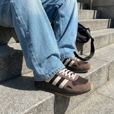 Adidas Run 84 Sneakers bruin Leer Bruin 44 2/3,43 1/3,40,45 1/3,42 2/3,41 1/3,42,44 male Adidas Run 84 Sneakers bruin Leer Bruin 44 2/3,43 1/3,40,45 1/3,42 2/3,41 1/3,42,44 male