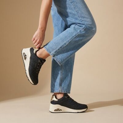 Skechers Skechers Uno Wedge Safari Daze Sneakers zwart Zwart 37 Dames Skechers Skechers Uno Wedge Safari Daze Sneakers zwart Zwart 37 Dames