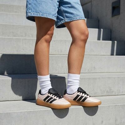 Adidas Barreda Mundial Sneakers beige Synthetisch Beige 38 2/3,41 1/3,38,39 1/3,37 1/3,40,40 2/3,36 female Adidas Barreda Mundial Sneakers beige Synthetisch Beige 38 2/3,41 1/3,38,39 1/3,37 1/3,40,40 2/3,36 female