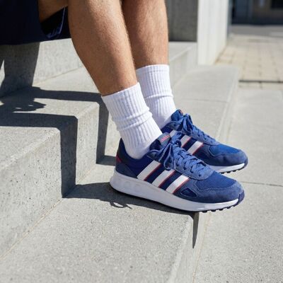 Adidas Run 84 Sneakers Blauw Synthetisch Blauw 47 1/3,44 2/3,46,40,44,42,42 2/3,41 1/3,45 1/3,43 1/3 male Adidas Run 84 Sneakers Blauw Synthetisch Blauw 47 1/3,44 2/3,46,40,44,42,42 2/3,41 1/3,45 1/3,43 1/3 male
