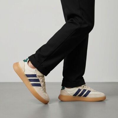Adidas Barreda Sneakers beige Suede Beige 34,31,35,32,33 male Adidas Barreda Sneakers beige Suede Beige 34,31,35,32,33 male