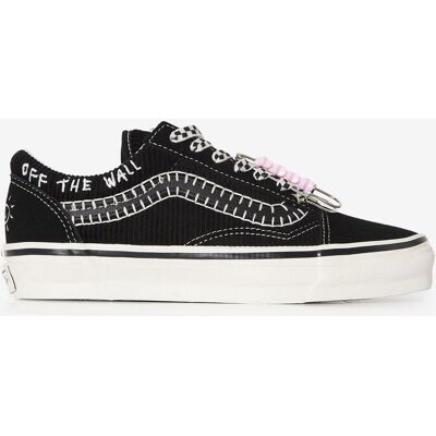 Schoenen Vans Old Skool Jewel Zwart/wit Dames 37 Schoenen Vans Old Skool Jewel Zwart/wit Dames 37