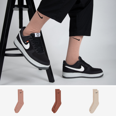 Nike Chaussettes X3 Crew Solid Color Assorti Bruin Dames 43/46 Nike Chaussettes X3 Crew Solid Color Assorti Bruin Dames 43/46