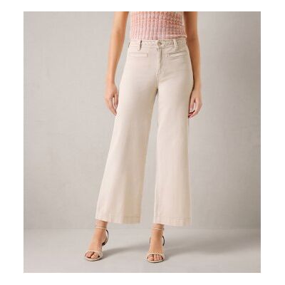 Guessvoor vrouwen. W6GB15W1886 Beige wijde pijpen chino broek (32), Casual, Katoen Guessvoor vrouwen. W6GB15W1886 Beige wijde pijpen chino broek (32), Casual, Katoen