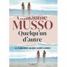 Veltman Distributie Import Books Quelqu'Un D'Autre - Guillaume Musso