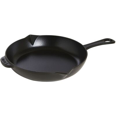 STAUB PANS - Koekenpan met schenktuit - Ø 260mm - Gietijzer - Zwart STAUB PANS - Koekenpan met schenktuit - Ø 260mm - Gietijzer - Zwart