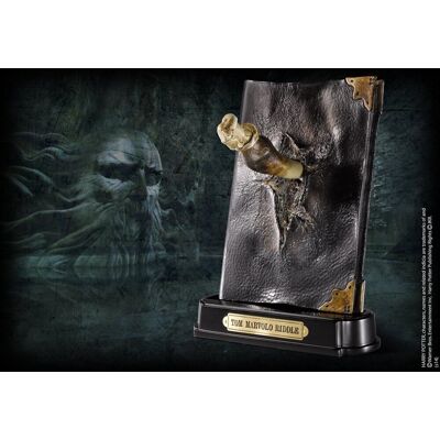 Noble Collection Harry Potter Replika - Basiliskenklaauw & Tom Riddle dagboek Noble Collection Harry Potter Replika - Basiliskenklaauw & Tom Riddle dagboek