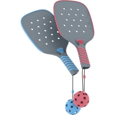 Chillafish pickleball set kinderen vanaf 5 jaar - blauw rood - set met 2 pickle ball rackets en 2 ballen - ergonomische non slip grip - clip together rackets - ideaal voor buiten speelplezier - model pickli Chillafish pickleball set kinderen vanaf 5 jaar - blauw rood - set met 2 pickle ball rackets en 2 ballen - ergonomische non slip grip - clip together rackets - ideaal voor buiten speelplezier - model pickli