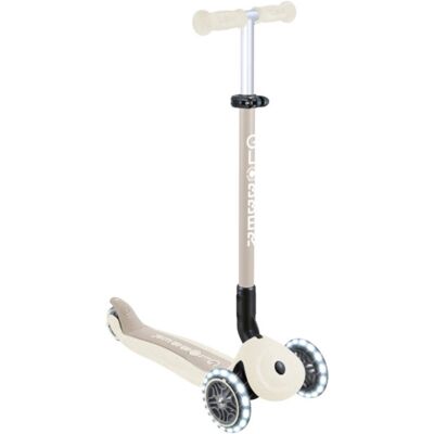 Globber Meegroeistep - go up active lights coconut - beige - lichtgevende wielen - met duwstang - in hoogte verstelbaar - vanaf 15 maanden tot 9 jaar Globber Meegroeistep - go up active lights coconut - beige - lichtgevende wielen - met duwstang - in hoogte verstelbaar - vanaf 15 maanden tot 9 jaar