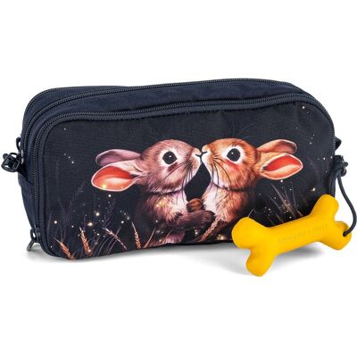 Stones And Bones rowan 2.0 - etui - pennenzak voor kinderen - 3 vakken - twilight bunnies - donkerblauw Stones And Bones rowan 2.0 - etui - pennenzak voor kinderen - 3 vakken - twilight bunnies - donkerblauw