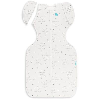 Love To Dream ™ babyslaapzak swaddle up™ - inbakeren afbouwen - baby 6-9 maanden - 8.5-11 kg - zomer - 0.2 tog - wit met tekst Love To Dream ™ babyslaapzak swaddle up™ - inbakeren afbouwen - baby 6-9 maanden - 8.5-11 kg - zomer - 0.2 tog - wit met tekst