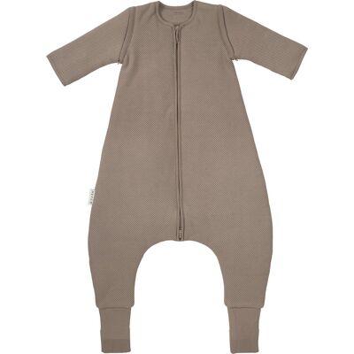 Meyco baby studio collection classic slaapoverall jumper - afritsbare mouwen - dark taupe - 104cm - 2.5 tog Meyco baby studio collection classic slaapoverall jumper - afritsbare mouwen - dark taupe - 104cm - 2.5 tog