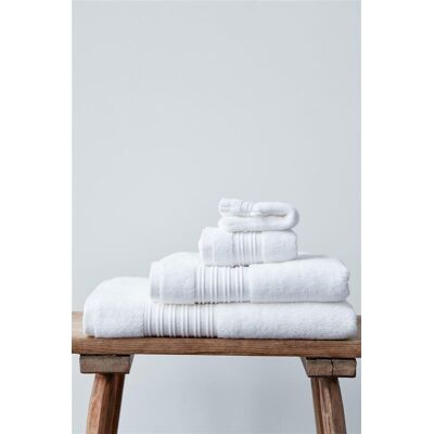 Beddinghouse sheer - gestreept - katoen - handdoek - 60x110 cm - wit Beddinghouse sheer - gestreept - katoen - handdoek - 60x110 cm - wit