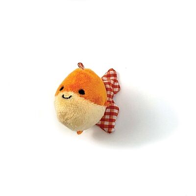 Happy Pet tabby patch shaking goudvis Happy Pet tabby patch shaking goudvis