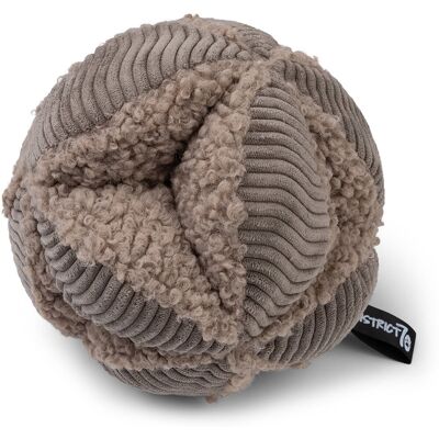 District 70 bobby - snuffelbal voor honden stimuleert speurgedrag & mentale uitdaging - taupe - large ø19 cm District 70 bobby - snuffelbal voor honden stimuleert speurgedrag & mentale uitdaging - taupe - large ø19 cm