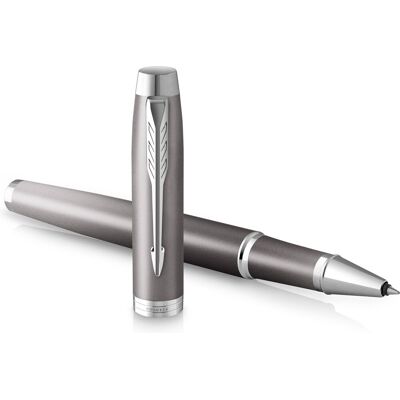 Parker im writing rituals rollerbalpen grijze afwerking met kleurverloop en verchroomd detail fijne punt zwarte inkt met geschenkdoos Parker im writing rituals rollerbalpen grijze afwerking met kleurverloop en verchroomd detail fijne punt zwarte inkt met geschenkdoos
