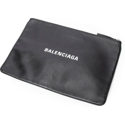Balenciaga Pre-owned Logo Zip Clutch Handtas One Size Balenciaga Pre-owned Logo Zip Clutch Handtas One Size