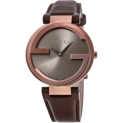 Gucci Vrouwen YA133309 In elkaar grijpende G Bruin Wijzerplaat Luxe Horloge One Size Gucci Vrouwen YA133309 In elkaar grijpende G Bruin Wijzerplaat Luxe Horloge One Size