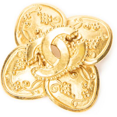 Chanel Pre-owned CC Clover Brooch Broche One Size Chanel Pre-owned CC Clover Brooch Broche One Size