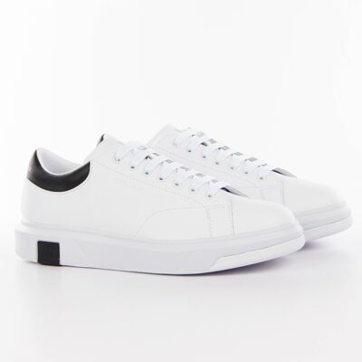 Armani Exchange Eagle herensneaker 42 Armani Exchange Eagle herensneaker 42