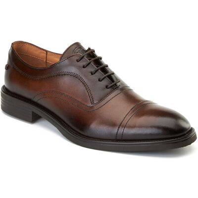 Base London Leren Heren Oxford Schoenen in Bruin met Vestlapel 42 Base London Leren Heren Oxford Schoenen in Bruin met Vestlapel 42