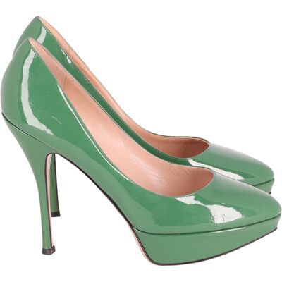 Valentino Pre-owned Valentino Platform Hakken in Groen Patentleer 40 Valentino Pre-owned Valentino Platform Hakken in Groen Patentleer 40