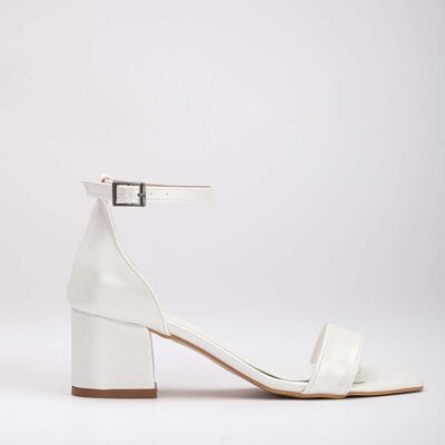 Forever & Always Iva Laag Block Hak Sandalen 41 Forever & Always Iva Laag Block Hak Sandalen 41