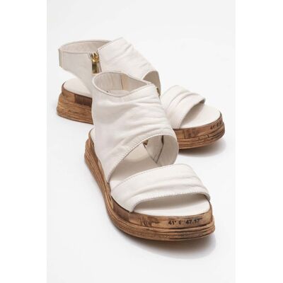 Forever & Always Lunas Leer Side-Zip Plat Hak Sandaal 39 Forever & Always Lunas Leer Side-Zip Plat Hak Sandaal 39