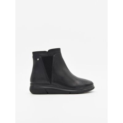 Purapiel Wedge Enkelboot Bro11 Zwart 37 Purapiel Wedge Enkelboot Bro11 Zwart 37