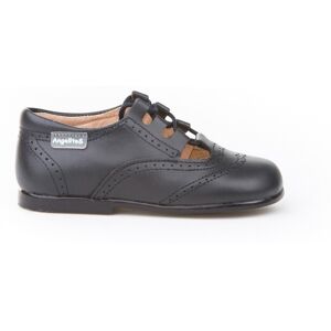 Angelitos Engelse schoen gemaakt van leer 24 Angelitos Engelse schoen gemaakt van leer 24