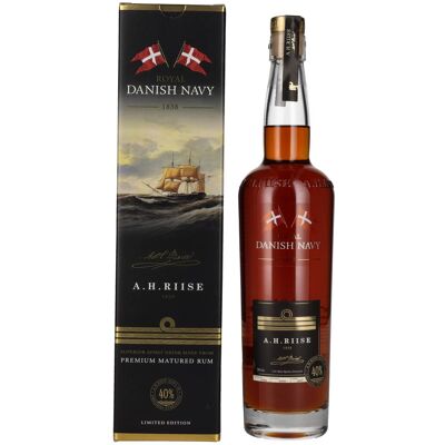A.H. Riise Royal Danish Navy Spirit Drink - Rum-Basis, 20 Jaar, 40% - Cadeausdoos A.H. Riise Royal Danish Navy Spirit Drink - Rum-Basis, 20 Jaar, 40% - Cadeausdoos
