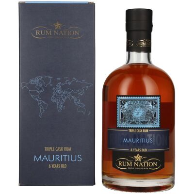 Rum Nation Mauritius 6 Years Old Triple Cask Rum Limited Edition Batch 1 43% Vol. 0,7l in geschenkverpakking Rum Nation Mauritius 6 Years Old Triple Cask Rum Limited Edition Batch 1 43% Vol. 0,7l in geschenkverpakking