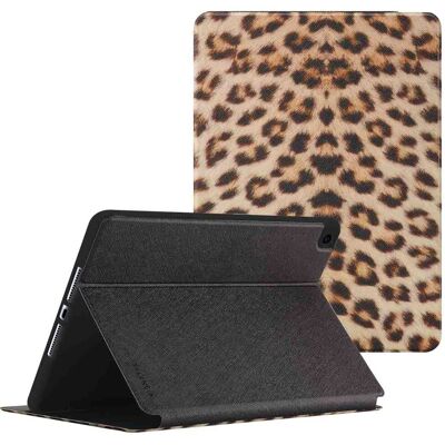 Selencia Vivid tablethoes voor de Apple iPad 9 (2021) 10.2 inch / iPad 8 (2020) 10.2 inch / iPad 7 (2019) 10.2 inch - Wild Leo Selencia Vivid tablethoes voor de Apple iPad 9 (2021) 10.2 inch / iPad 8 (2020) 10.2 inch / iPad 7 (2019) 10.2 inch - Wild Leo