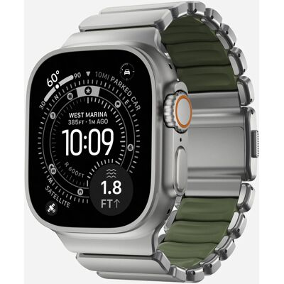 Nomad Stratos Band voor de Apple Watch 44/45/46/49 mm - Forest Green / Natural Titanium Nomad Stratos Band voor de Apple Watch 44/45/46/49 mm - Forest Green / Natural Titanium