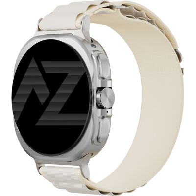 Accezz Nylon Alpine bandje voor de Samsung Galaxy Watch Ultra 2 (2026) / Ultra (2024/2025) - Sterrenlicht Accezz Nylon Alpine bandje voor de Samsung Galaxy Watch Ultra 2 (2026) / Ultra (2024/2025) - Sterrenlicht