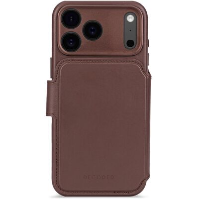 Decoded 2 in 1 Leather Detachable Wallet MagSafe voor de Apple iPhone 17 Pro - Chocolate Brown Decoded 2 in 1 Leather Detachable Wallet MagSafe voor de Apple iPhone 17 Pro - Chocolate Brown