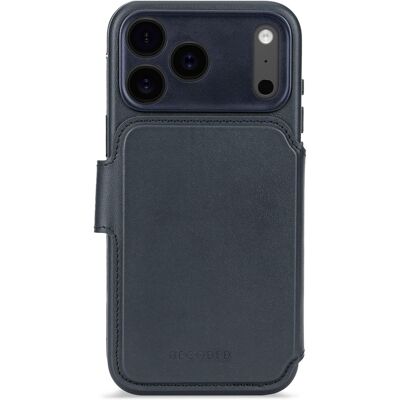 Decoded 2 in 1 Leather Detachable Wallet MagSafe voor de Apple iPhone 17 Pro Max - Navy Shadow Decoded 2 in 1 Leather Detachable Wallet MagSafe voor de Apple iPhone 17 Pro Max - Navy Shadow