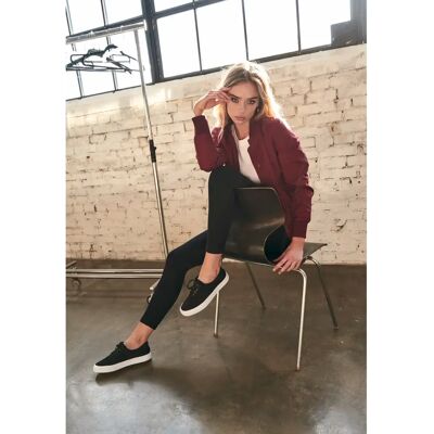 Urban Classics Urban classic bomber light parka voor dames Rouge XS Urban Classics Urban classic bomber light parka voor dames Rouge XS
