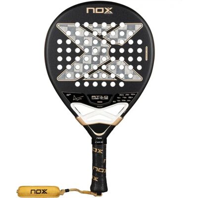Paddle racket Nox AT10 Genius 18K Alum par Agustín Tapia Noir TU Unisex Paddle racket Nox AT10 Genius 18K Alum par Agustín Tapia Noir TU Unisex